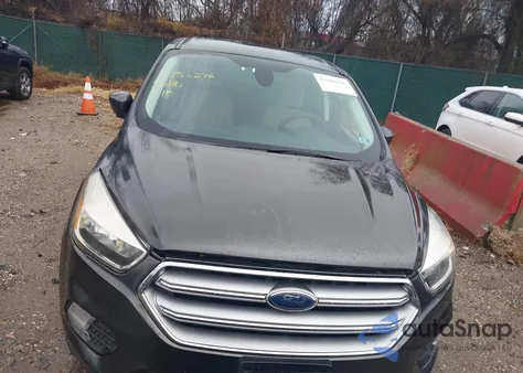 2017 Ford Escape Se from USA, damaged, VIN 1FMCU9GD7HUC73595